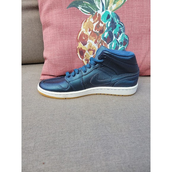 Nike Air Jordan 1 Mid Men\'s Shoes Size 8 ( 629151-404 ) anti gravity machines main image 7